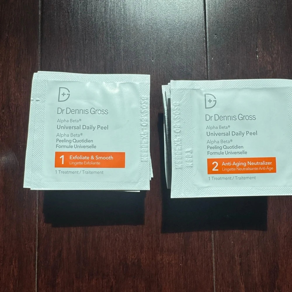 Dr. Dennis Gross Universal Daily Peel Packets - White with Orange Accent - Picture 1 of 4